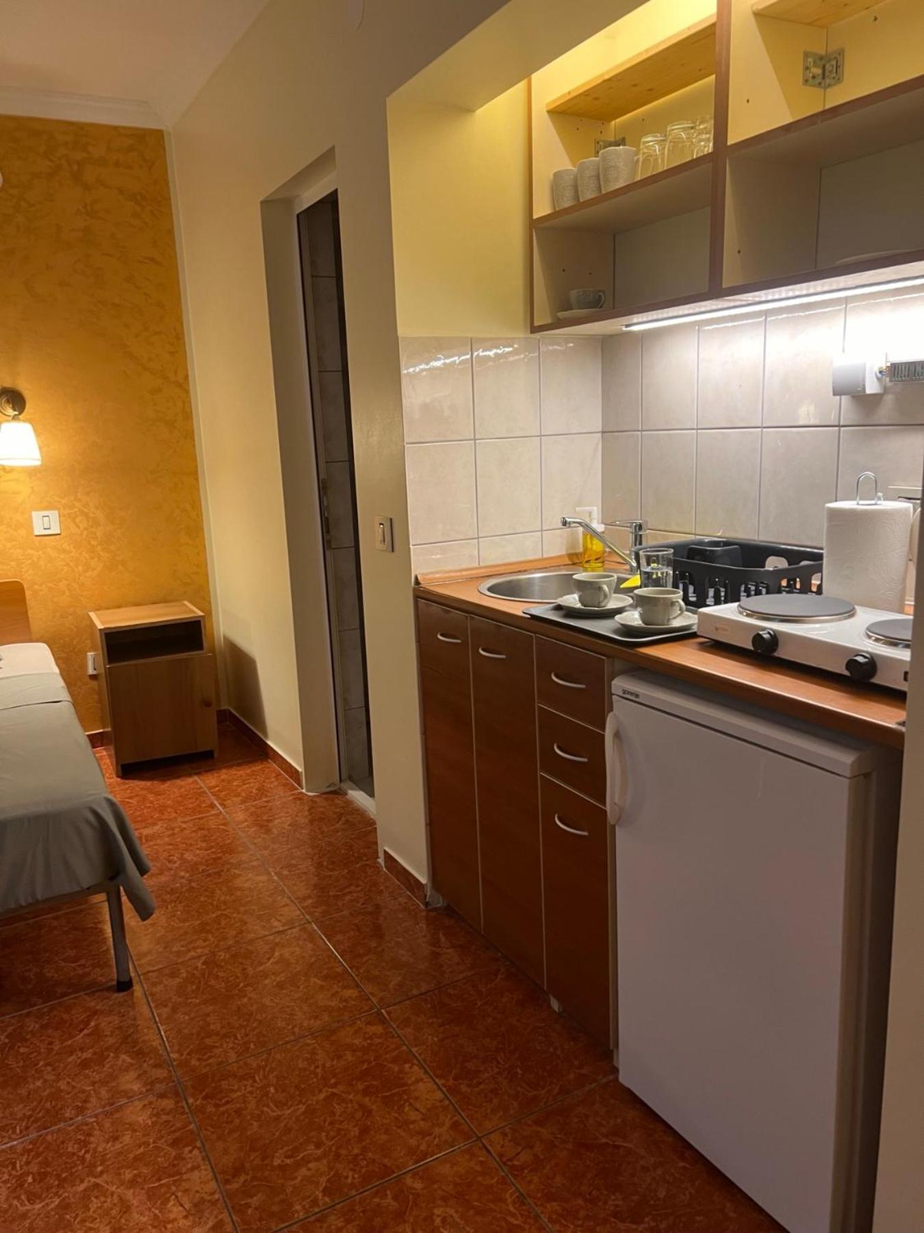 M Apartment Bečići