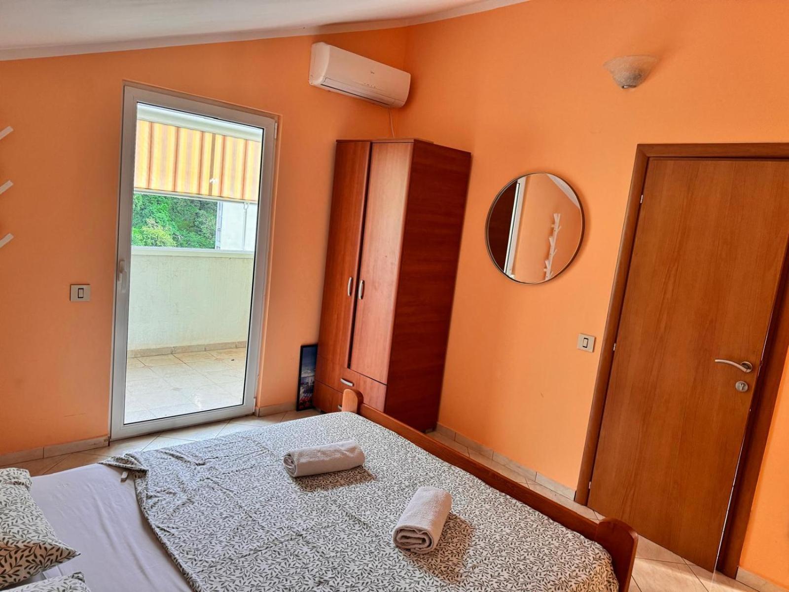 M Apartment