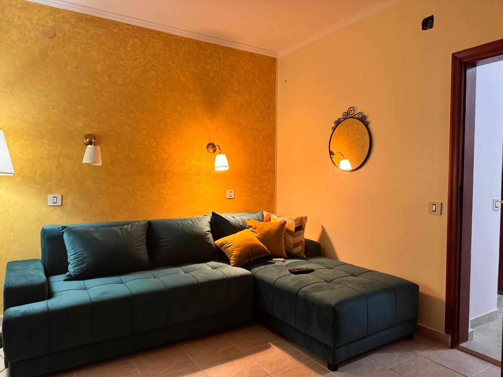M Apartment *